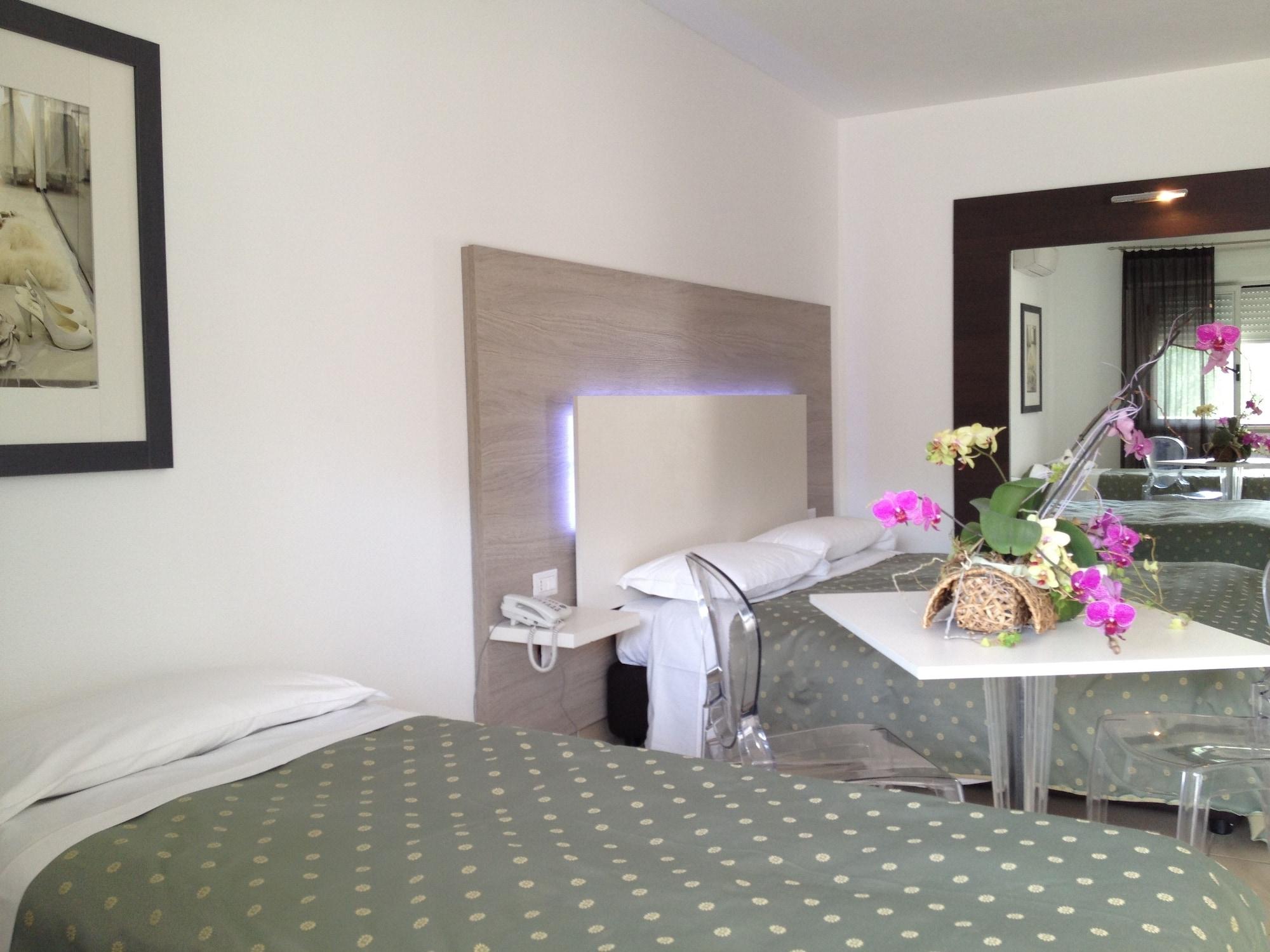 Hotel Ambrosio La Corte Olbia Buitenkant foto