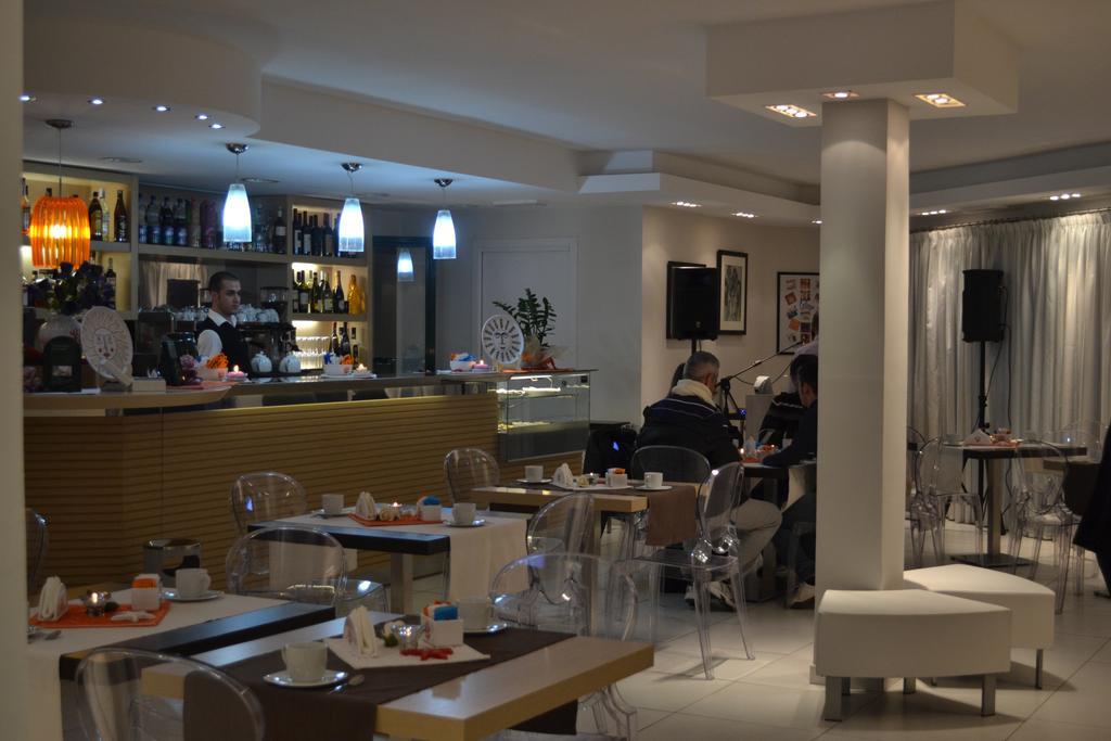 Hotel Ambrosio La Corte Olbia Buitenkant foto