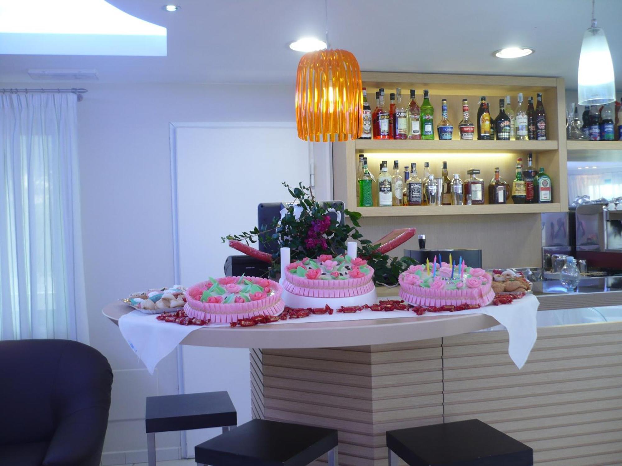 Hotel Ambrosio La Corte Olbia Buitenkant foto