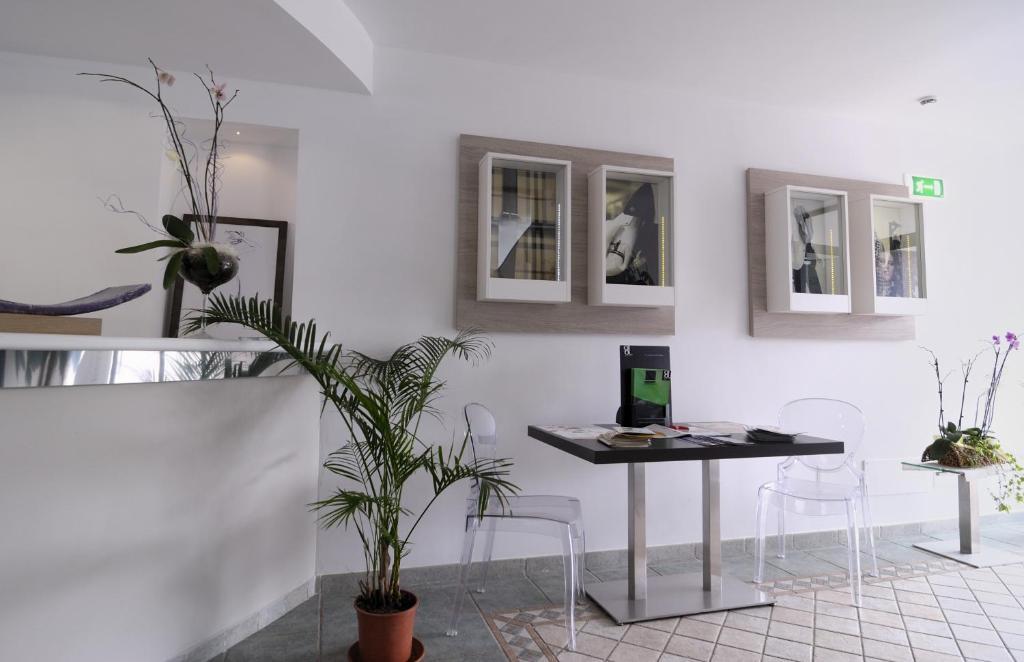 Hotel Ambrosio La Corte Olbia Buitenkant foto
