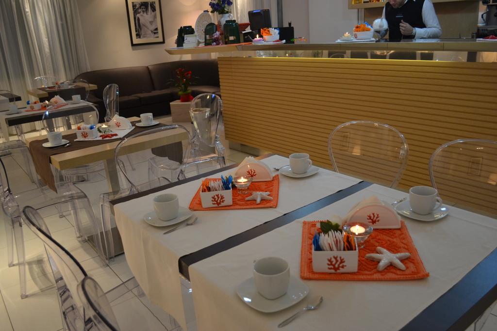 Hotel Ambrosio La Corte Olbia Buitenkant foto